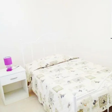 Lamanna Villa *