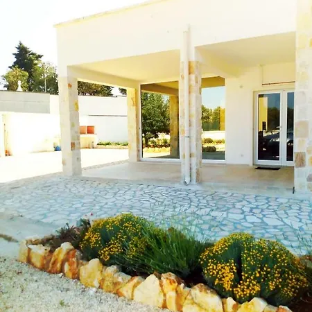 Lamanna Villa